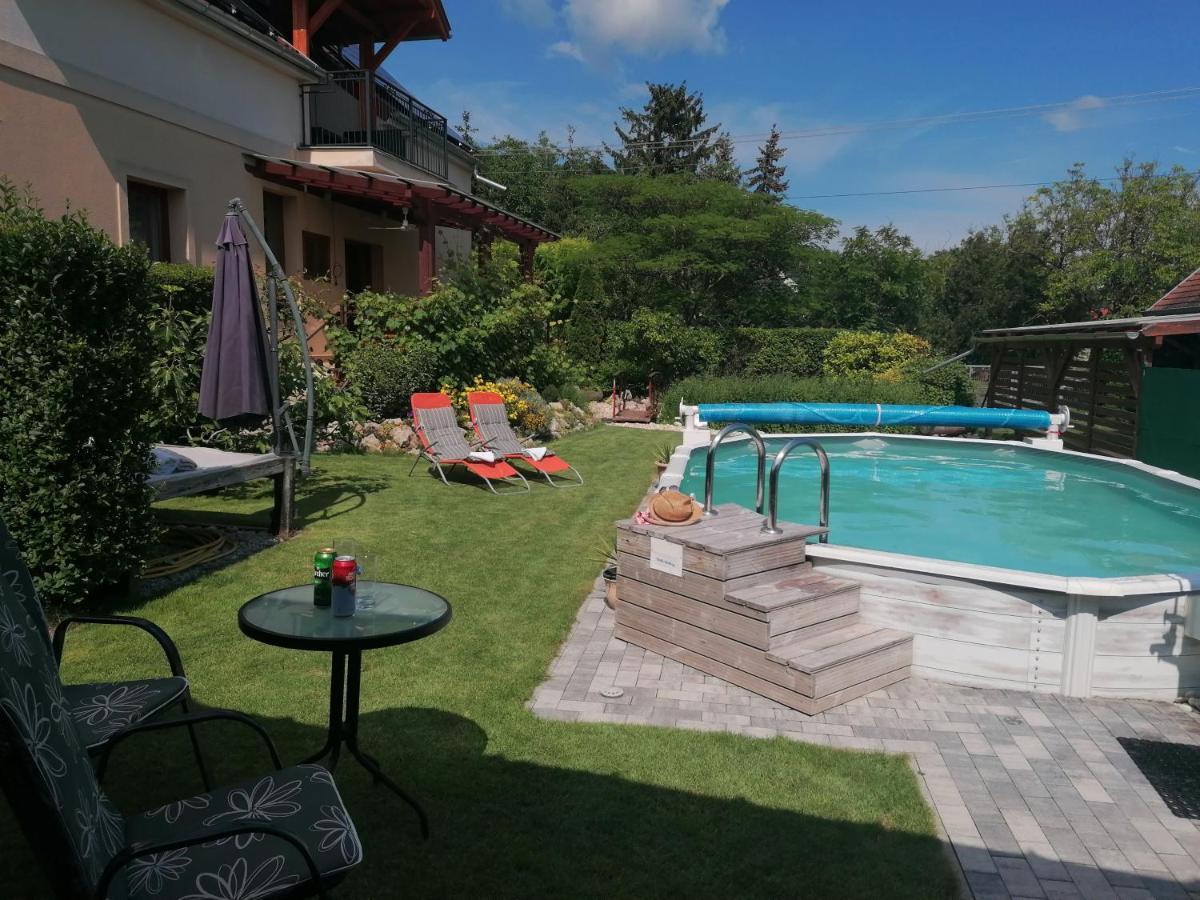 Marianna Apartman Денешдиаш Экстерьер фото